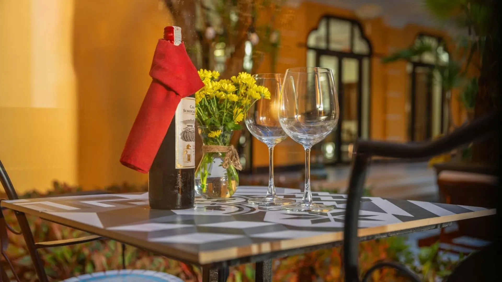 Bbl Luxury Hotel & Spa Hoi An